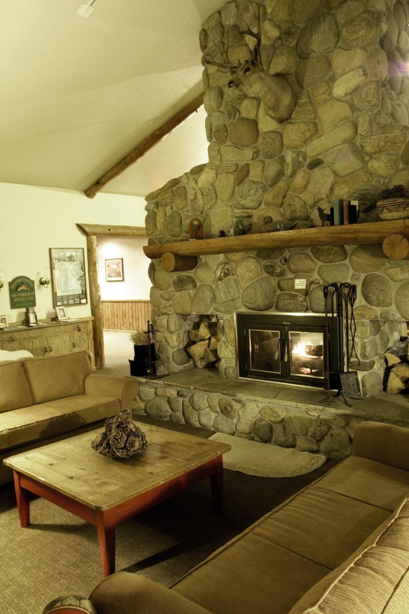 Bucks T4 Lodge Big Sky Exterior photo